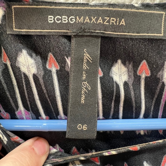 BCBG MAXAZRIA Black Arrow Print Size 6 Mini Dress Whimsigoth Skater Boho Chic - Picture 7 of 14